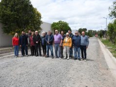 Chivilcoy: Britos inaugura cordón cuneta en Moquehuá y está a la espera de fondos nacionales y provinciales