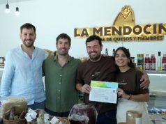Ustarroz visitó «La Mendocina» en el contexto de su apertura y celebró reactivación de esquina de 11 y 106