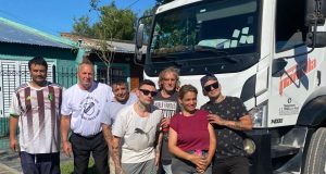 Un camión cargado de solidaridad: All Boys y Panella se unen para llevar alimentos a todo el país