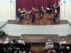 Clásico y brillante debut del ciclo 2026 del Centro de Egresados del Nacional