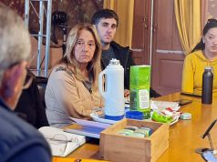 Concejales y jubilados analizan en comisión legislativa la crisis prestacional de PAMI