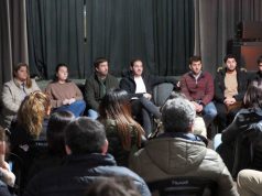«Por una primavera segura»: municipio y padres de estudiantes se reunieron para coordinar festejos