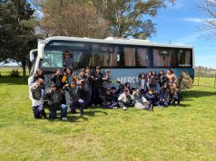 Alumnos de Altamira participan de una jornada de turismo rural y producción de salame quintero